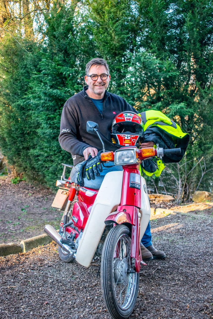 Stuart's Ukrainian Fundraiser - 3,000 Miles on a Scooter